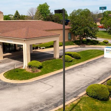 Iowa Inn Bettendorf Quad Cities מראה חיצוני תמונה