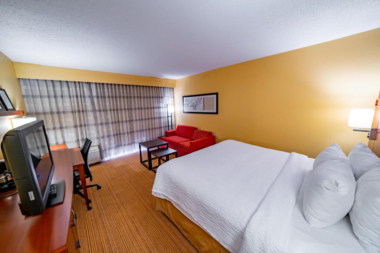 Iowa Inn Bettendorf Quad Cities מראה חיצוני תמונה