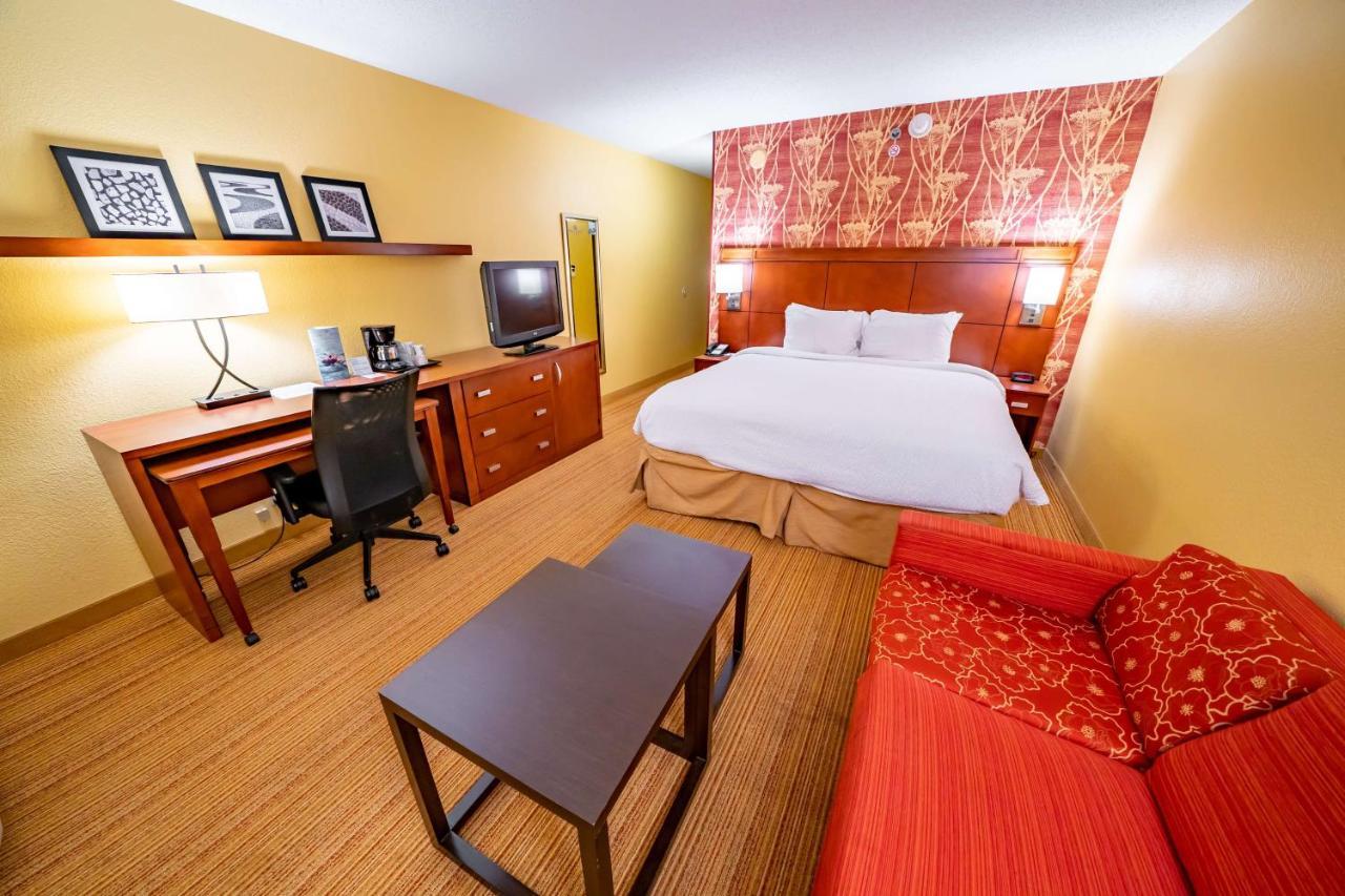 Iowa Inn Bettendorf Quad Cities מראה חיצוני תמונה