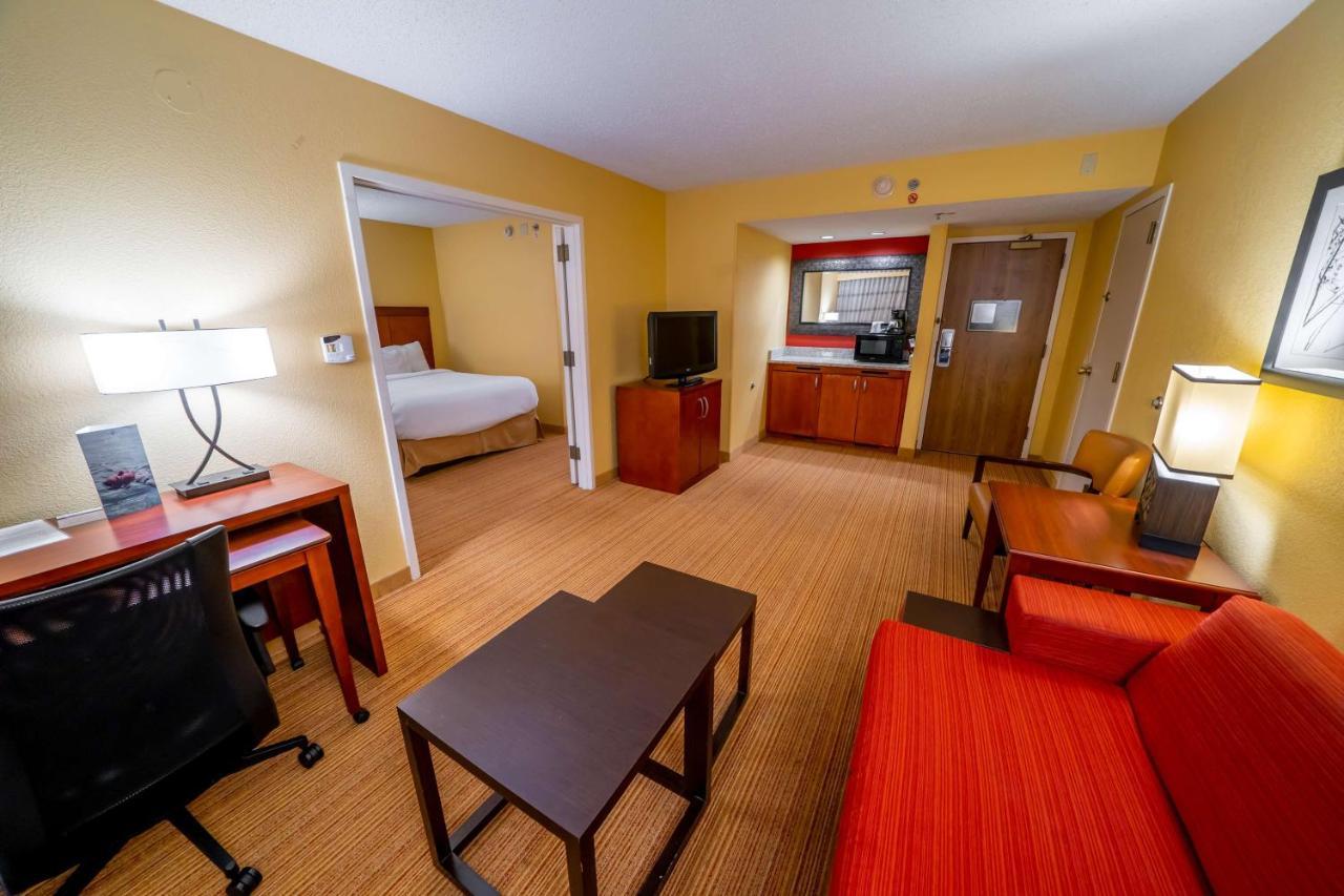 Iowa Inn Bettendorf Quad Cities מראה חיצוני תמונה