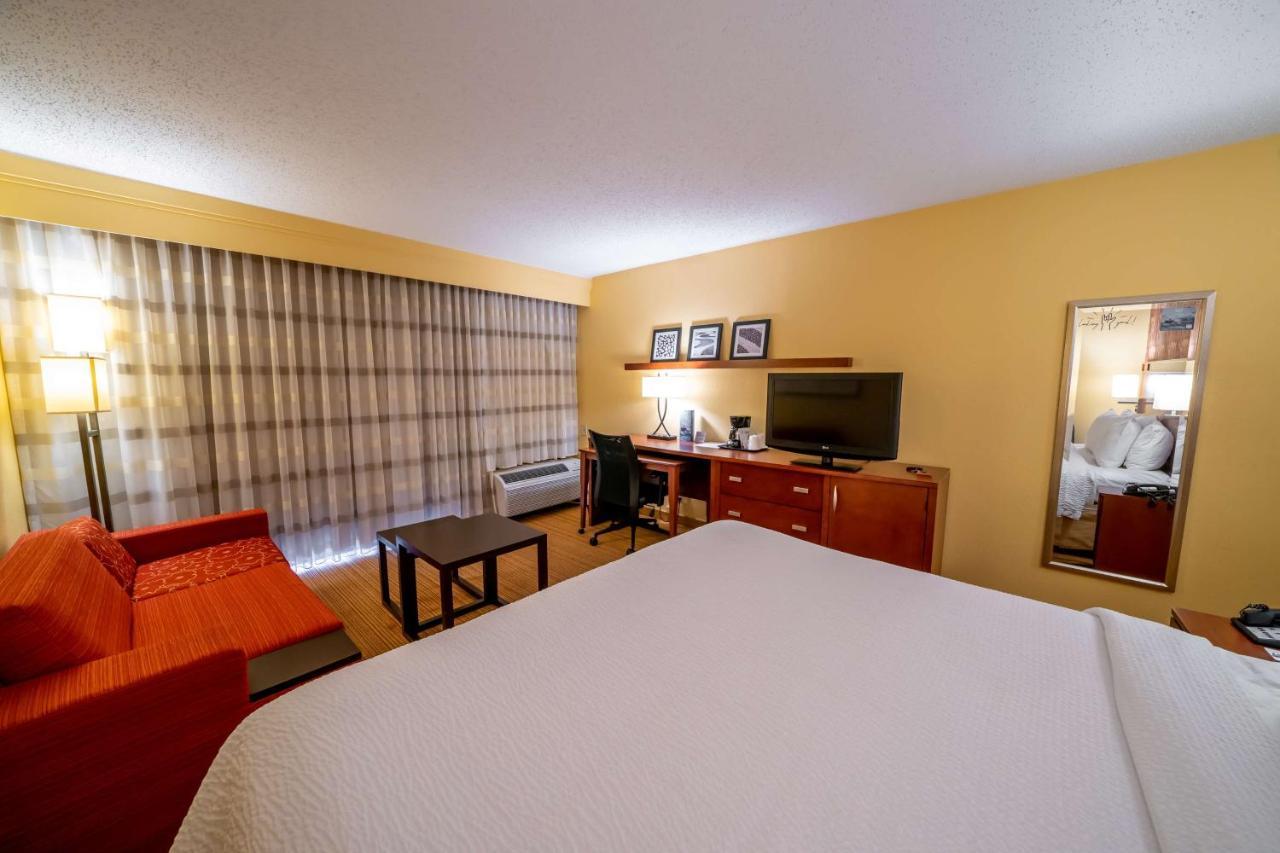 Iowa Inn Bettendorf Quad Cities מראה חיצוני תמונה