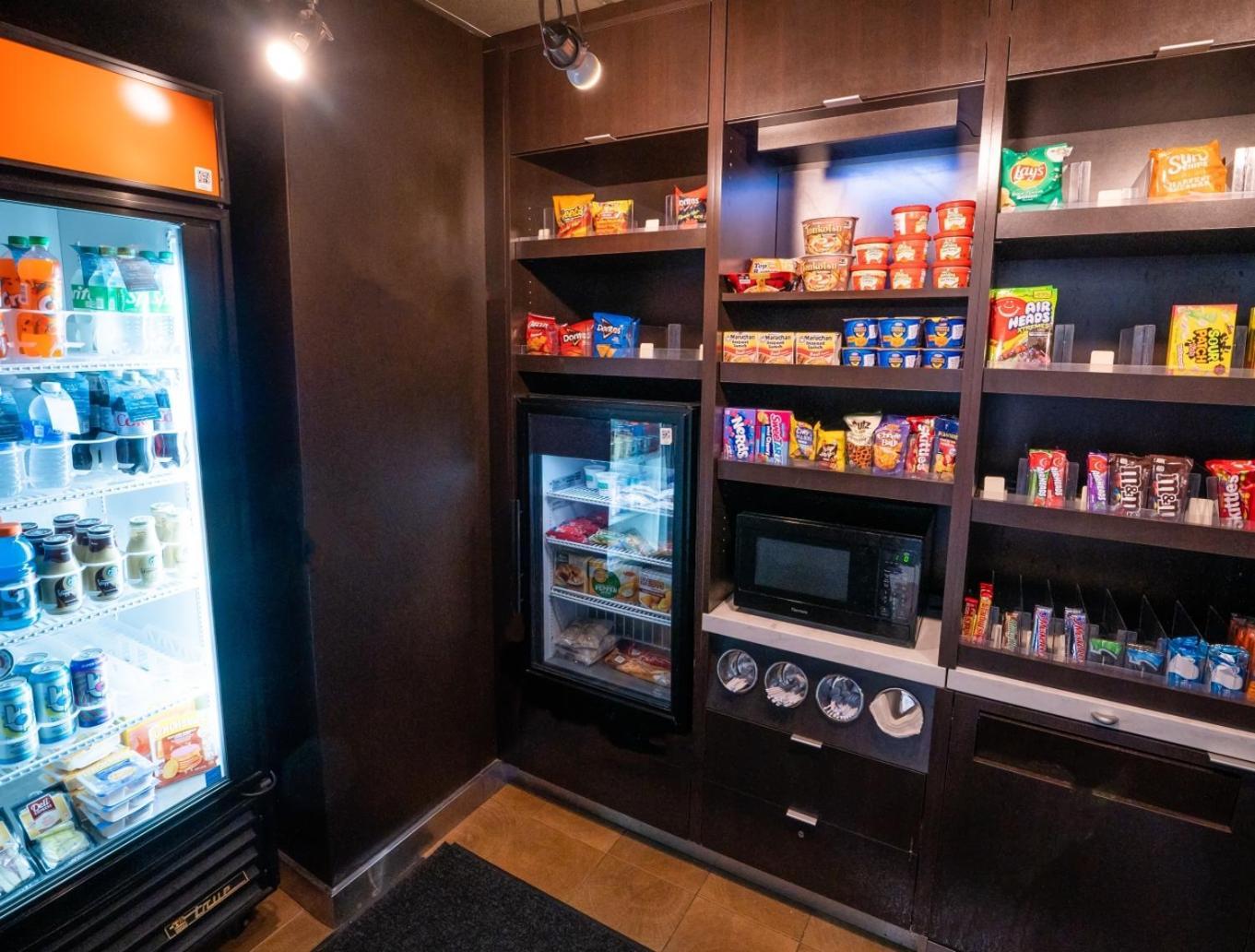 Iowa Inn Bettendorf Quad Cities מראה חיצוני תמונה