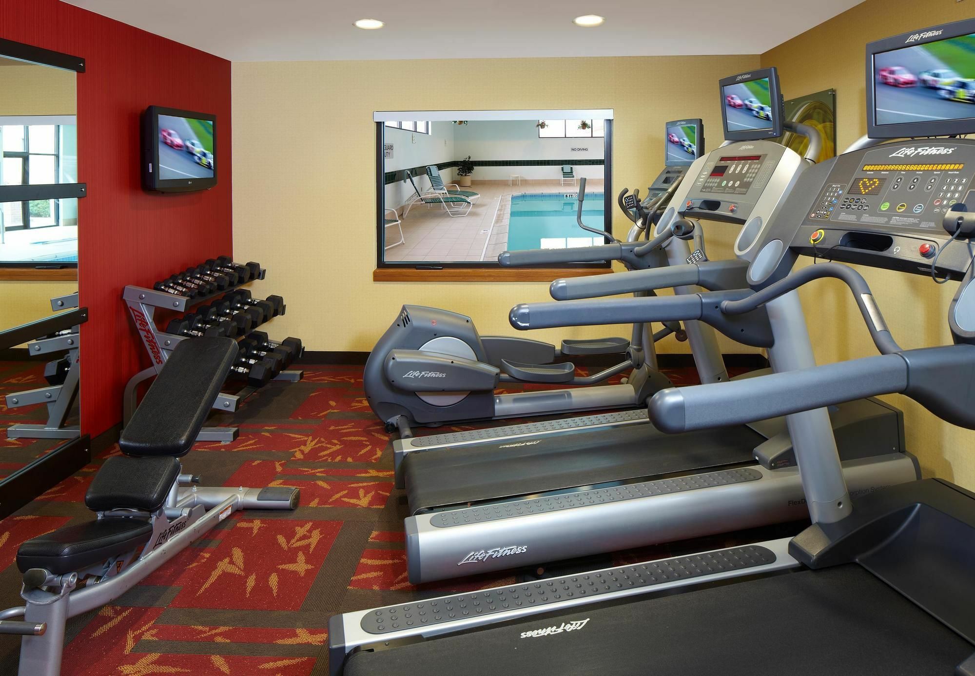 Iowa Inn Bettendorf Quad Cities מראה חיצוני תמונה