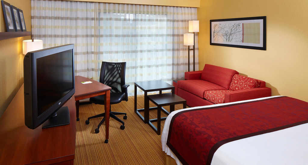 Iowa Inn Bettendorf Quad Cities מראה חיצוני תמונה